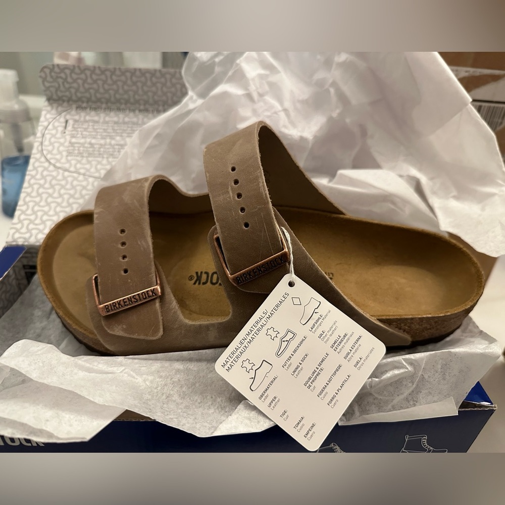 Arizona Oiled Leather Birkenstock SZ 42 Tobacco Brown